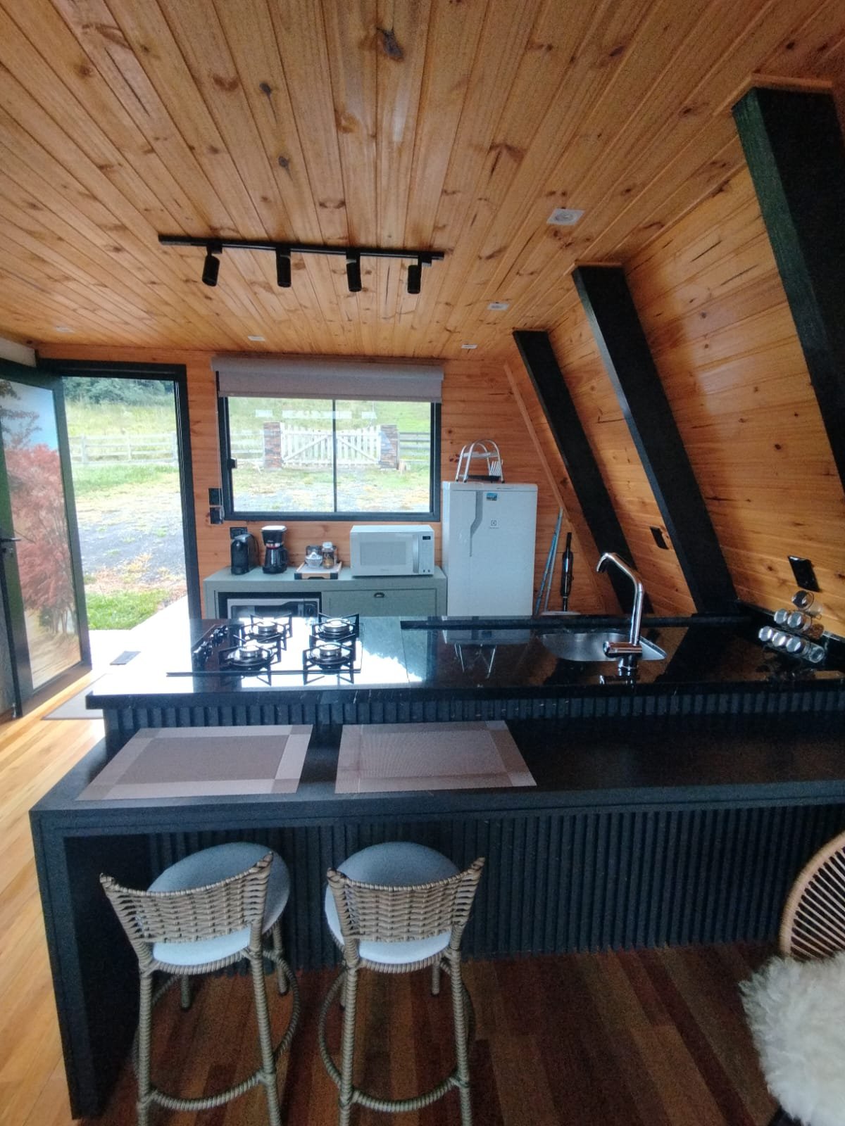 CASA CHALÉ - CLALÉ A VENDA - SANTA CATARINA (10)