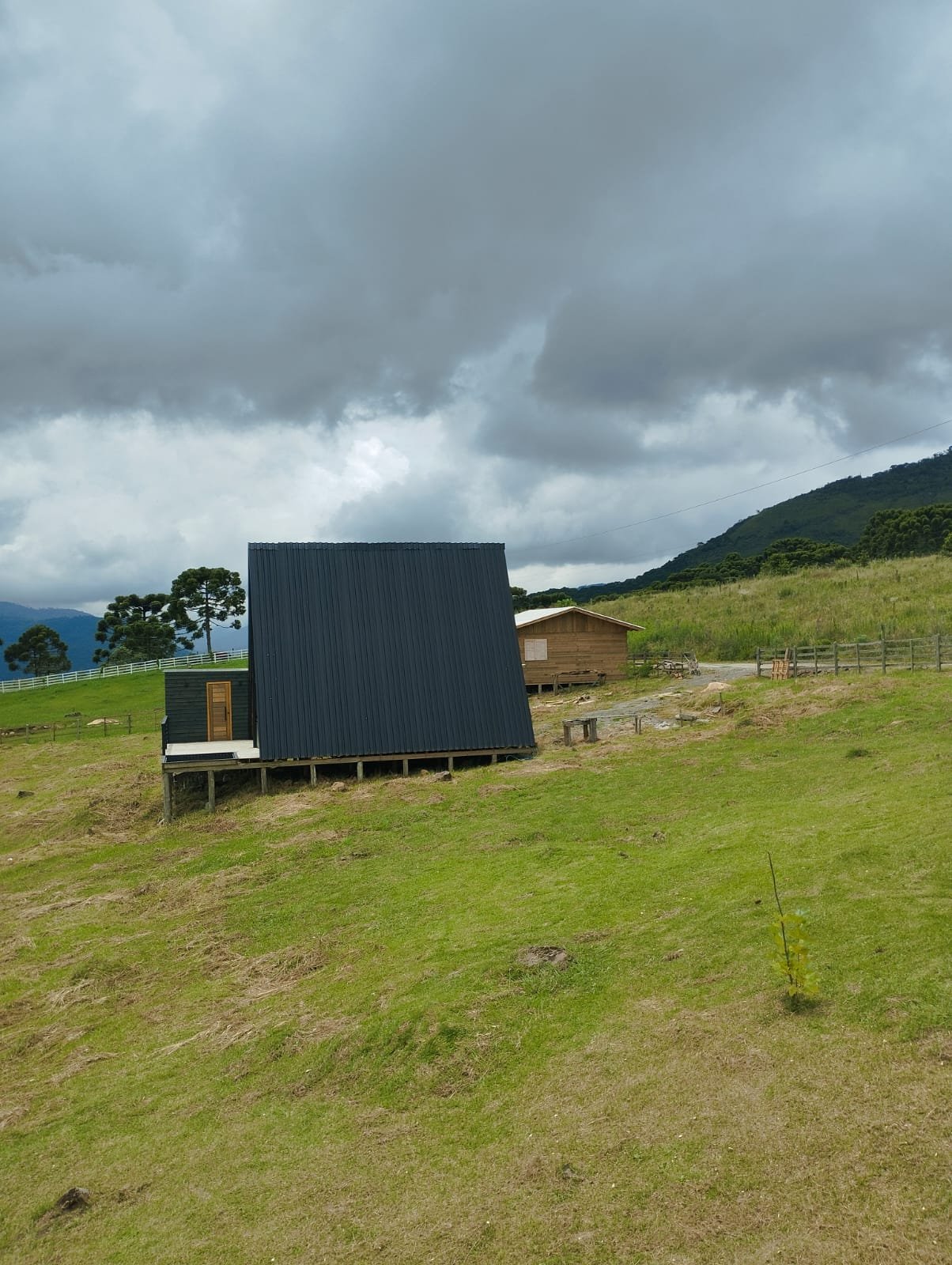 CASA CHALÉ - CLALÉ A VENDA - SANTA CATARINA (7)